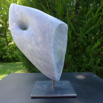 Sculpture titled "Voile" by Dominique Ferrandon-Lamy, Original Artwork, Stone