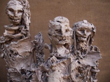 Sculpture intitulée "PETITES ARCHEOLOGIE…" par Michel Moskovtchenko, Œuvre d'art originale