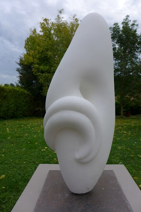 Sculpture titled "Enroulement" by Dominique Ferrandon-Lamy, Original Artwork