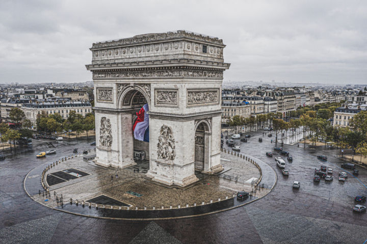 611e4ee4733bb3.42041356_arc-de-triomphe-from-the-sky-paris-b77jpvk.jpg