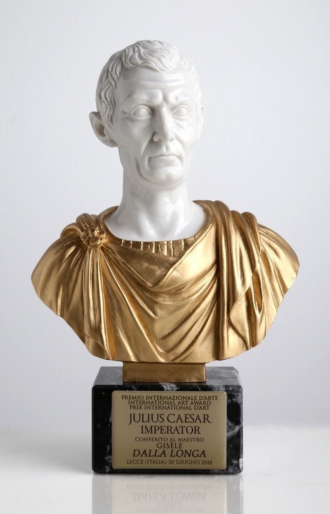 Statuette Julius Caesar Empereur Prix International d'Art 2018 Gisèle Dalla Longa