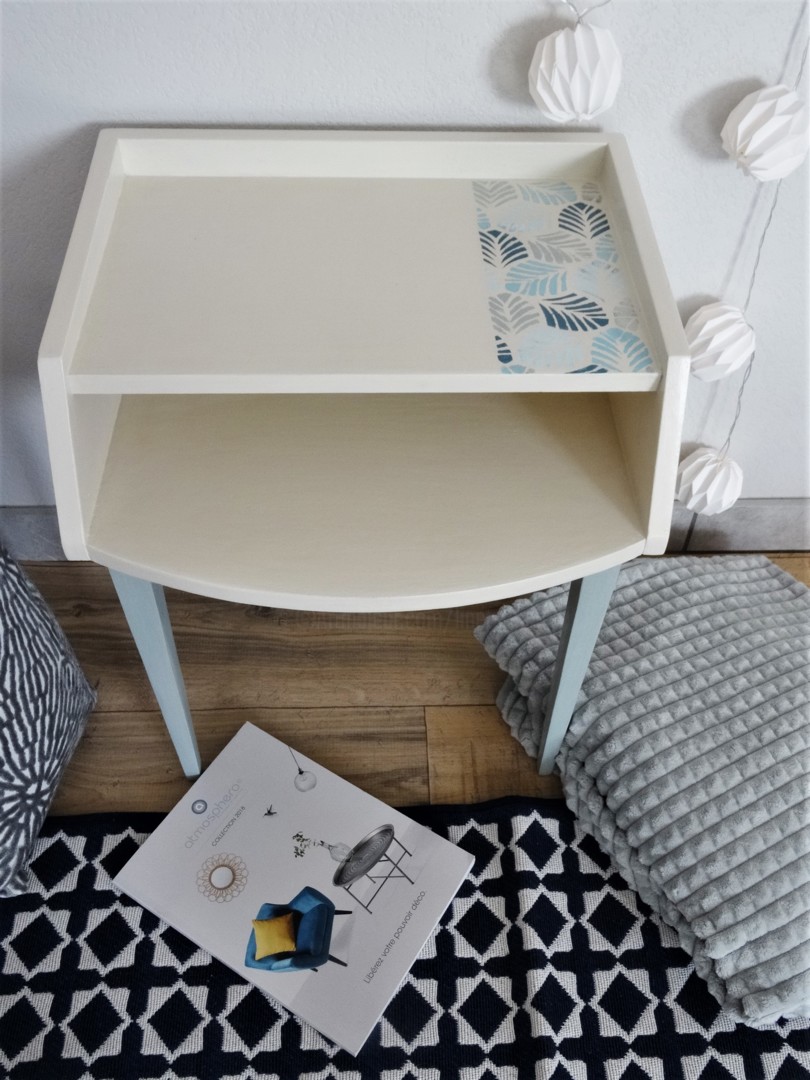 Chevet Gueridon Bout De Canape Sixties Design Von Lin Et Patine