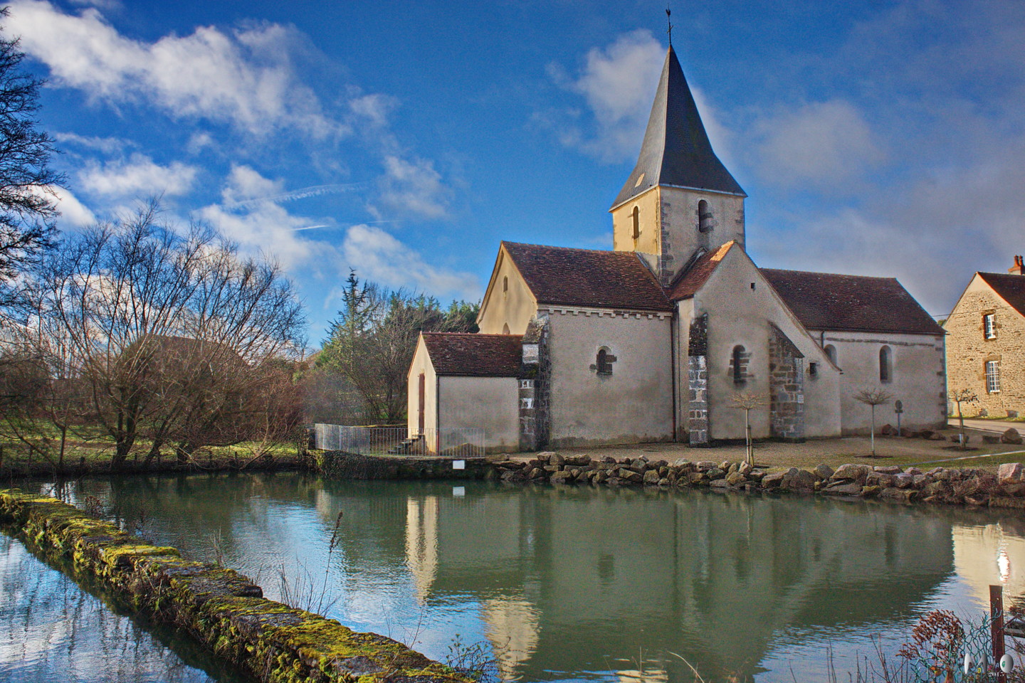 Église De CourcellesLèsSemur, Photographie par Miodrag Aubertin