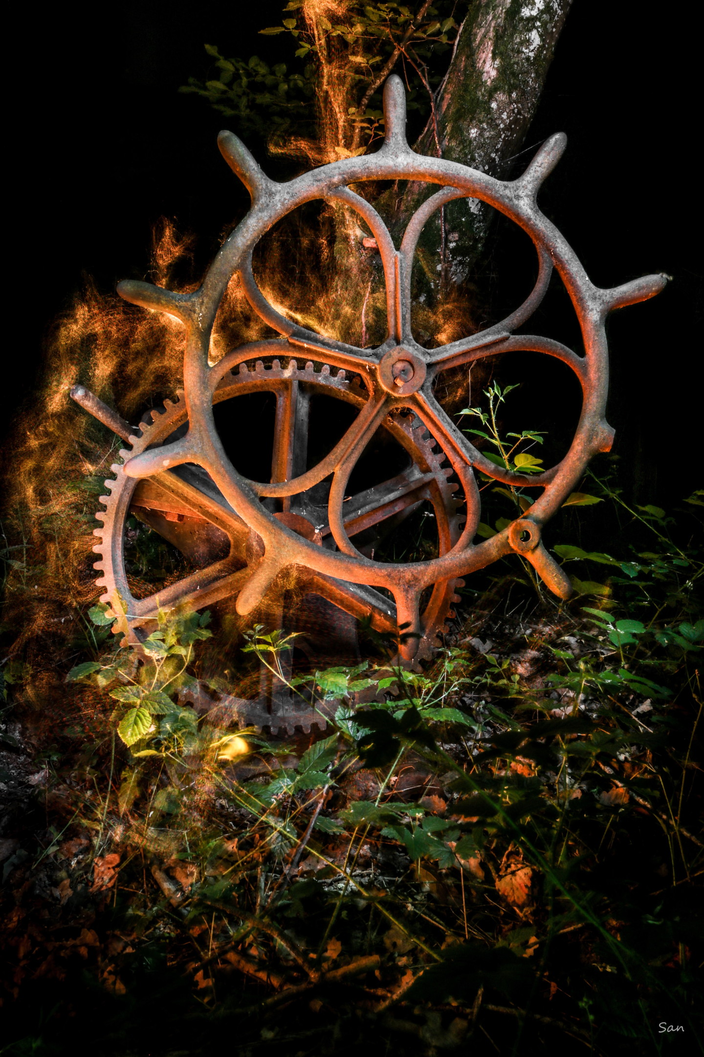 La Roue Tourne, Photography by San Art Artmajeur