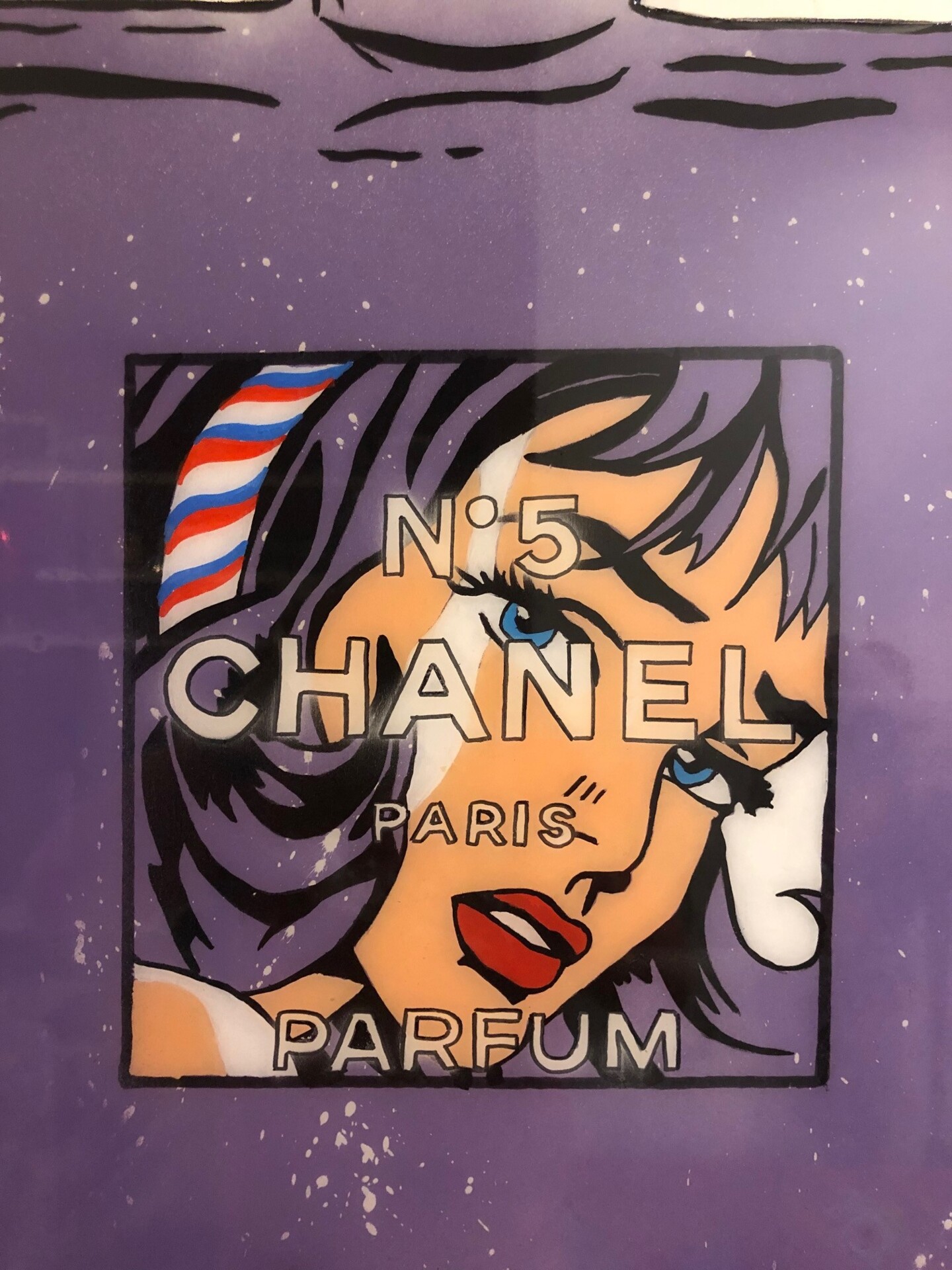 Chanel N.5 - Purple - Roy Lichtenstein , Sculpture by Simone De Rosa