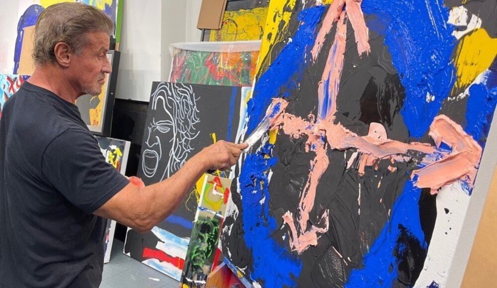 Sylvester Stallone estaba vendiendo sus propias pinturas por $ 5 cada una para pagar el autobús escolar