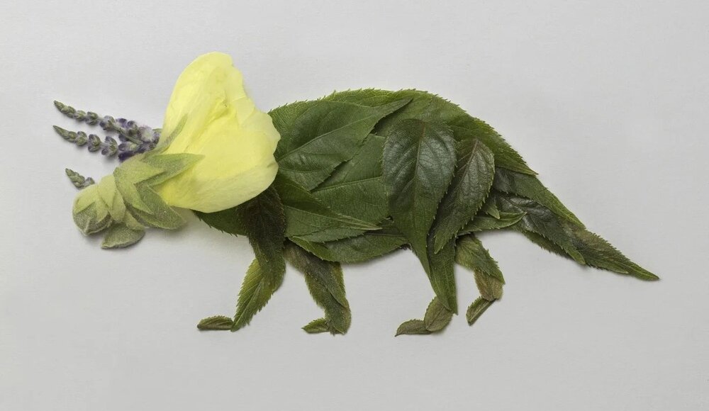 Raku Inoue's Botanical Assemblages create Dinosaurs in Layers of Leaf