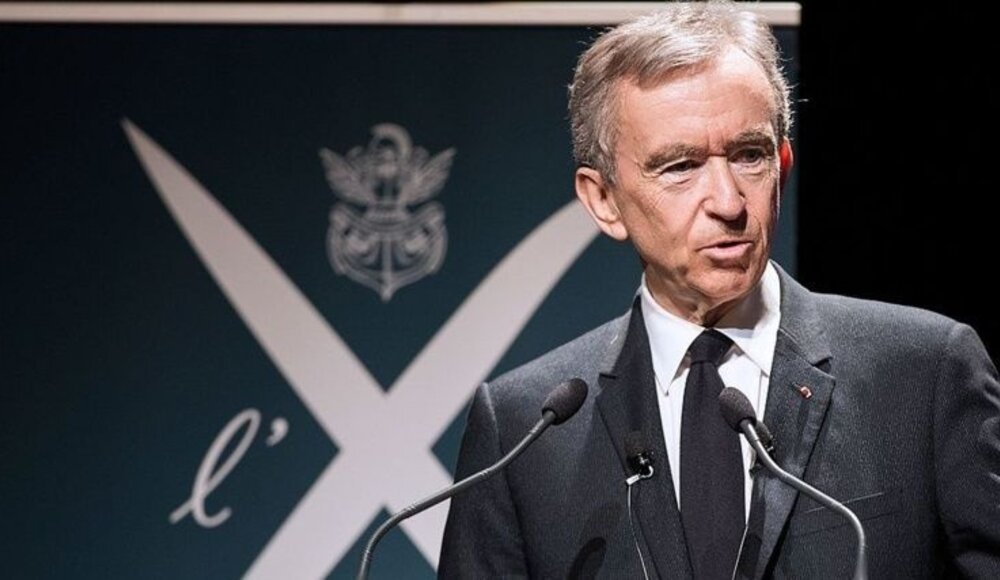 Bernard Arnault: A Connoisseur's Passion for Art and Luxury