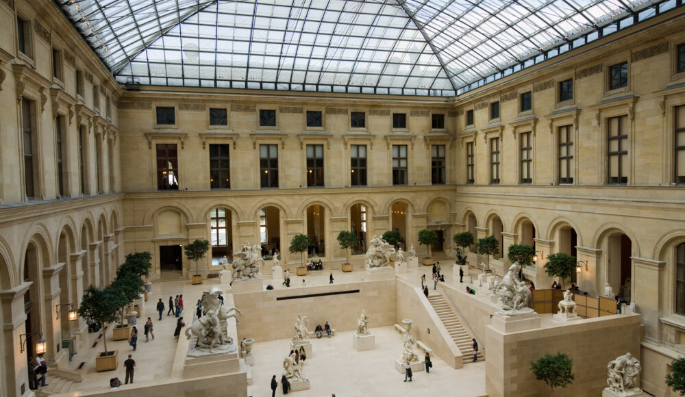 The Louvre Museum will limit the number of daily visitors