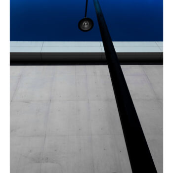 Φωτογραφία με τίτλο "MOM FLOOR LAMP" από 23h35 Photographie, Αυθεντικά έργα τέχνης, Ψηφιακή φωτογραφία