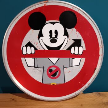 Painting titled "Mickey tombe dans l…" by 2wal, Original Artwork, Spray paint