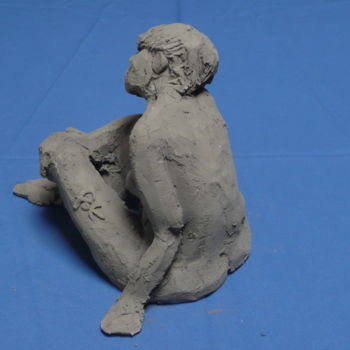 Scultura intitolato "" Femme pensive "" da Mr Foe'Z, Opera d'arte originale, Argilla