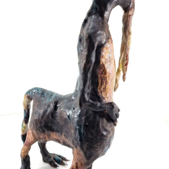 Sculpture intitulée "CENTAUR I" par Aare Freimann, Œuvre d'art originale, Céramique
