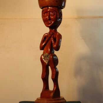 雕塑 标题为“Pudeur juvénile” 由Abdellouahab Selka, 原创艺术品, 木