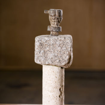 Скульптура под названием "Heldentorso 3" - Adrian Uncrut, Подлинное произведение искусства, Литьё