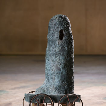 Sculpture titled "Vehikel 1" by Adrian Uncrut, Original Artwork, Casting