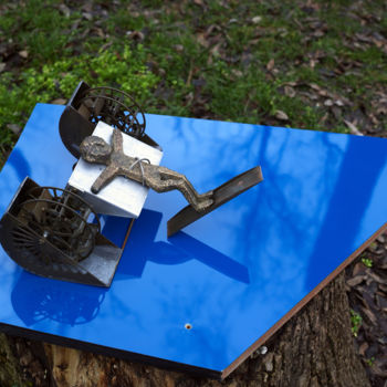 Скульптура под названием "NaN" - Adrian Uncrut, Подлинное произведение искусства, Бронза