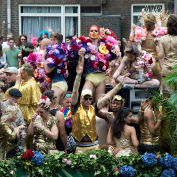 Photographie intitulée "Pride Amsterdam #14" par Henk Adriani, Œuvre d'art originale, Photographie numérique