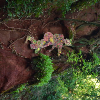 Instalación titulada "earth dancer" por L'Accordeur De Paysages, Obra de arte original