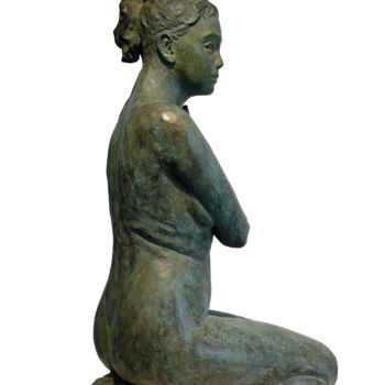 Sculpture titled "NU AUX PETITS PLIS…" by Aelle, Original Artwork, Bronze