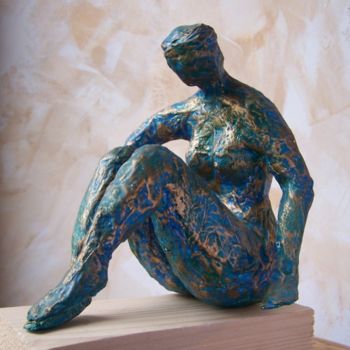 Sculpture intitulée "pensive!" par Anne-Frédérique Ferret, Œuvre d'art originale, Papier