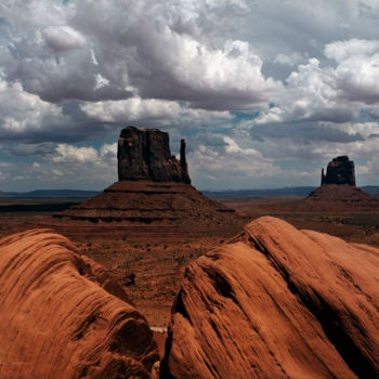 Photography titled "MonumentValley" by Agnès M, Original Artwork