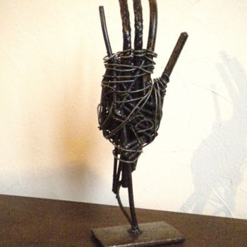 Sculpture intitulée "Main de fer" par Agostinho Dacunha, Œuvre d'art originale, Acier inoxydable