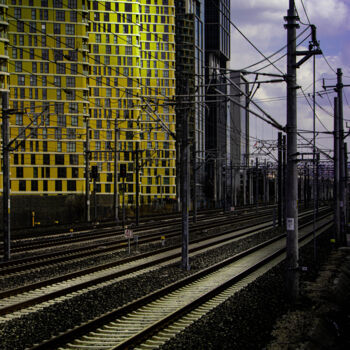 Photographie intitulée "Rails and lifes-II" par Ahmet Reha Demir, Œuvre d'art originale, Photographie non manipulée