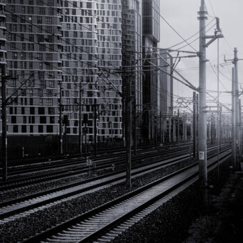 Fotografie getiteld "Rails and lifes - IV" door Ahmet Reha Demir, Origineel Kunstwerk, Niet gemanipuleerde fotografie