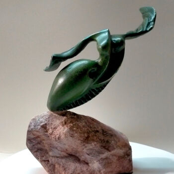 Sculpture titled "Angelica" by Aramis Justiz Perera, Original Artwork, Bronze