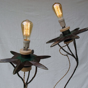 Design intitulée "2 lampes "Etoile"" par Alain Platet, Œuvre d'art originale, Luminaire