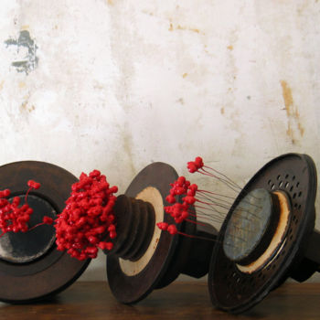 Sculpture intitulée "3 bouquets de mariée" par Alain Platet, Œuvre d'art originale, Métaux