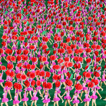 Fotografie mit dem Titel "Girls with red kimg…" von Alban Luherne, Original-Kunstwerk, Nicht bearbeitete Fotografie