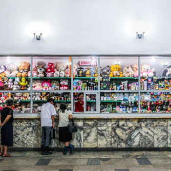 Photography titled "Toys store" by Alban Luherne, Original Artwork, Non Manipulated Photography
