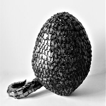 Escultura intitulada "Dragon's Egg - Life…" por Albert Dura, Obras de arte originais, Metais
