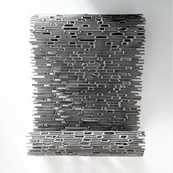 Rzeźba zatytułowany „Palimpsest (The Wor…” autorstwa Albert Dura, Oryginalna praca, Metale