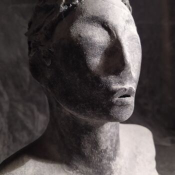 Sculpture intitulée "Volto polveroso" par Alberto Cabiddu, Œuvre d'art originale, Argile