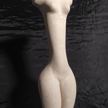 Escultura intitulada "Nudo - Figura antro…" por Alberto Cabiddu, Obras de arte originais, Pedra