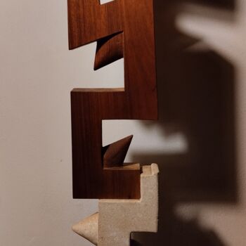 Sculpture titled "Punte" by Alberto Cabiddu, Original Artwork, Wood