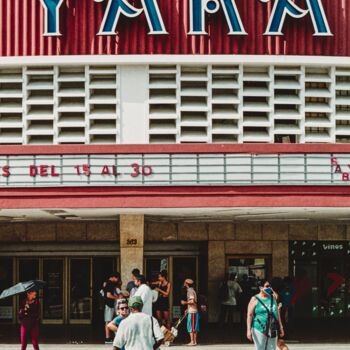 Fotografia intitulada "YARA" por Alejandro Caraballo Llorente, Obras de arte originais, Fotografia de filme