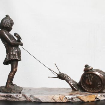 Sculpture titled "дети и время" by Aleksandr Kapitanchuk, Original Artwork, Bronze
