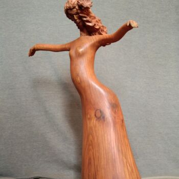 Sculpture titled "Donna Mandarina" by Aleksandr Stepanov, Original Artwork, Wood