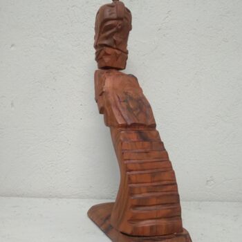 Скульптура под названием "Пряный ХУХ" - Александр Степанов, Подлинное произведение искусства, Дерево