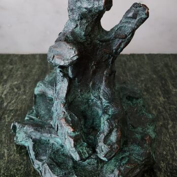 Sculptuur getiteld "Sloth" door Aleksandra Shvetskaia (ASHV), Origineel Kunstwerk, Bronzen