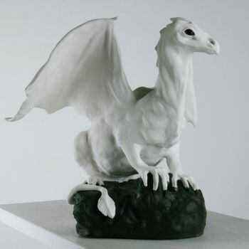 Скульптура под названием "White dragon" - Aleksandra Voronovskaia (Vorona), Подлинное произведение искусства, Керамика
