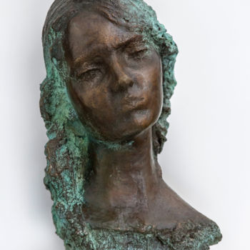 Sculpture titled "Veronique" by Aleksandra Kann-Bogomilska, Original Artwork