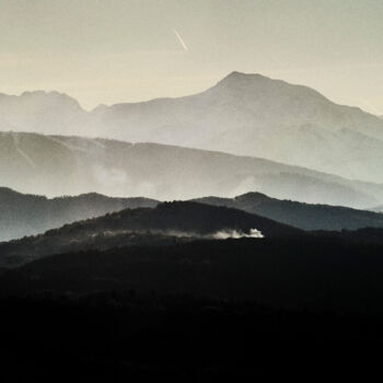 Φωτογραφία με τίτλο "Langhe, Piemonte" από Aleph Uteza Lysimaque, Αυθεντικά έργα τέχνης, Ψηφιακή φωτογραφία