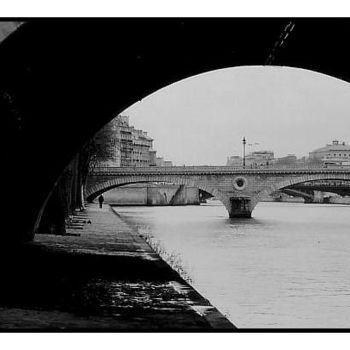 Photographie intitulée "sous le pont" par Jean-Louis Alessandri, Œuvre d'art originale