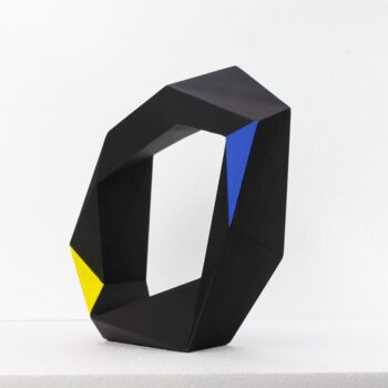 Sculpture intitulée "italian style black…" par Alessandro Butera, Œuvre d'art originale, Acrylique