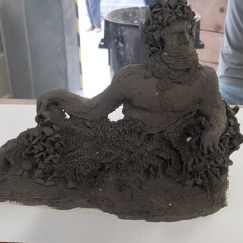 Sculptuur getiteld "Uomo e natura" door Alex Iattarelli (Al_iatar), Origineel Kunstwerk, Klei